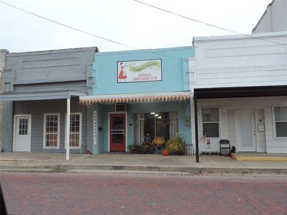 151 E Dallas Ave, Cooper, TX 75432
